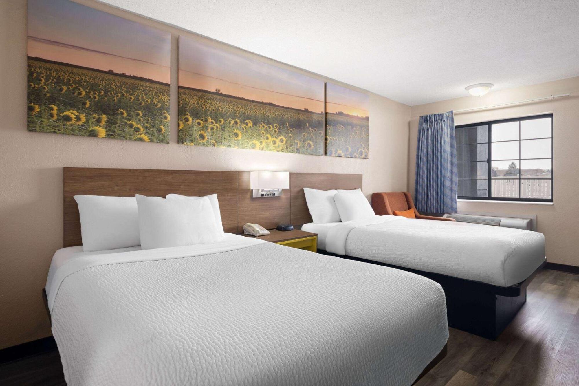 Days Inn & Suites By Wyndham Kokomo Exterior foto