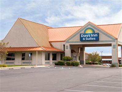 Days Inn & Suites By Wyndham Kokomo Exterior foto